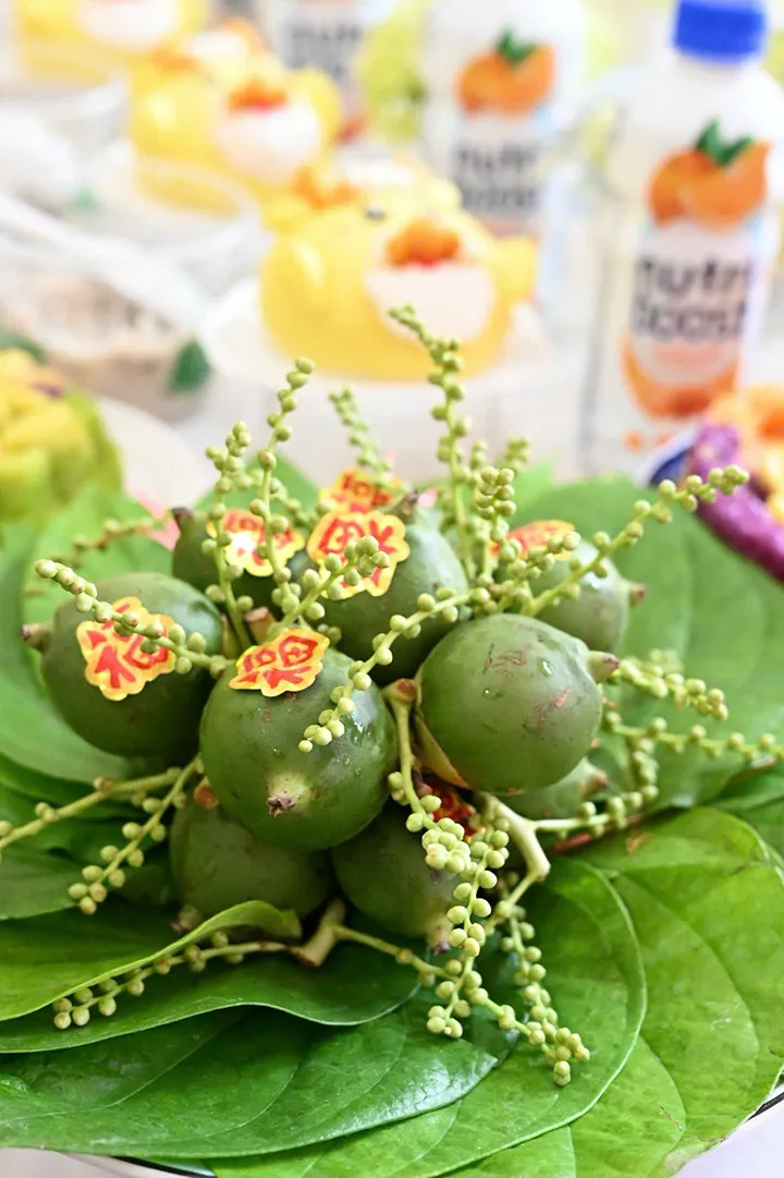 Mâm Cúng Mụ Bé Trai (Mẫu Hoa Cúc)